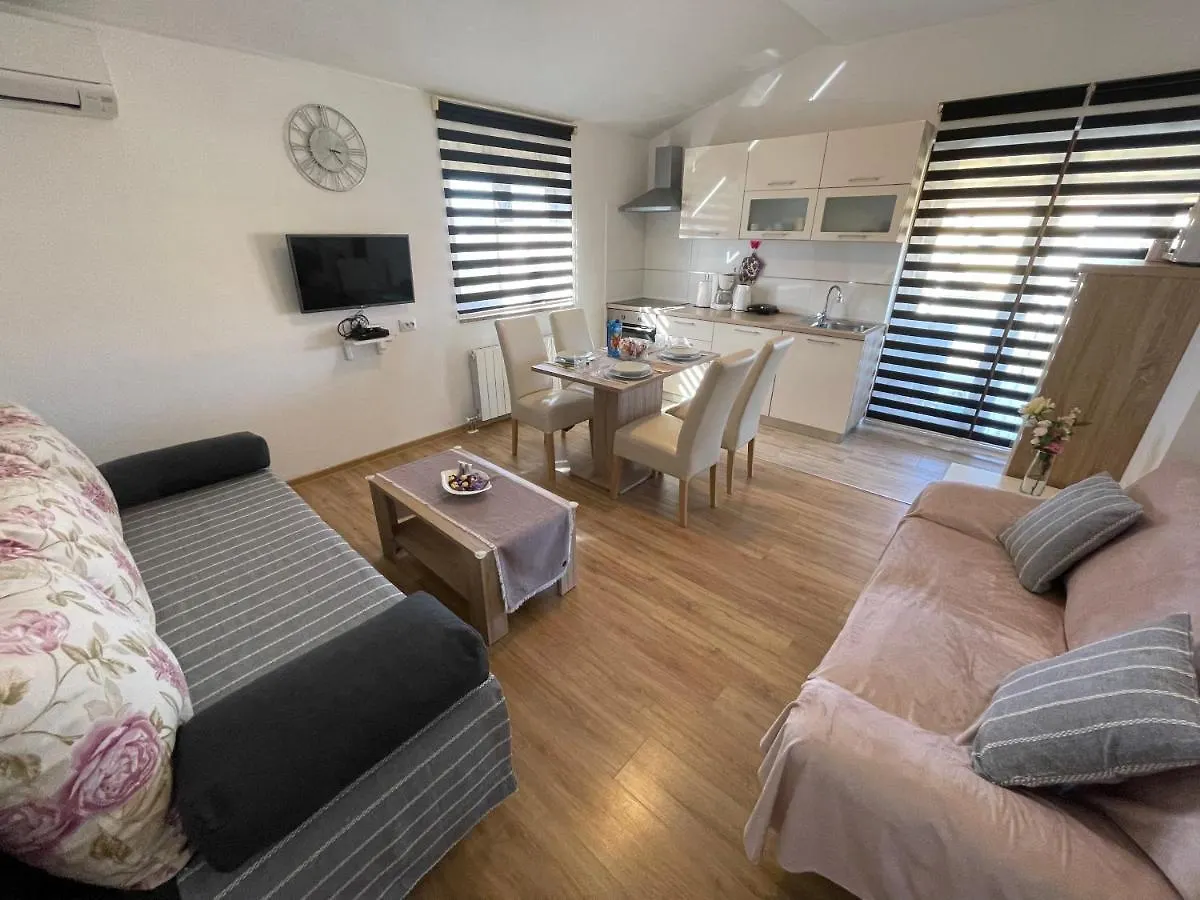Apartmani Anida Porec 0*,  Croatia